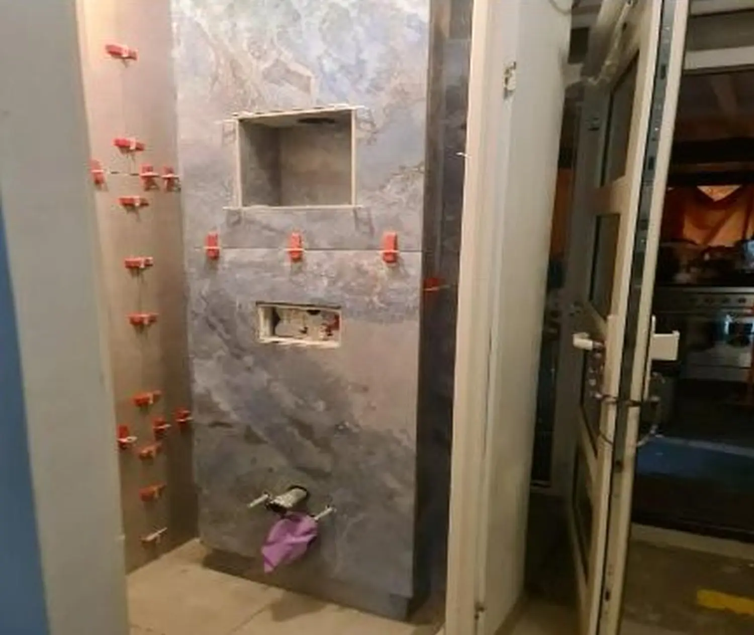 SL Fliesenleger von Samuel da Costa Lemos Baudienstleistung