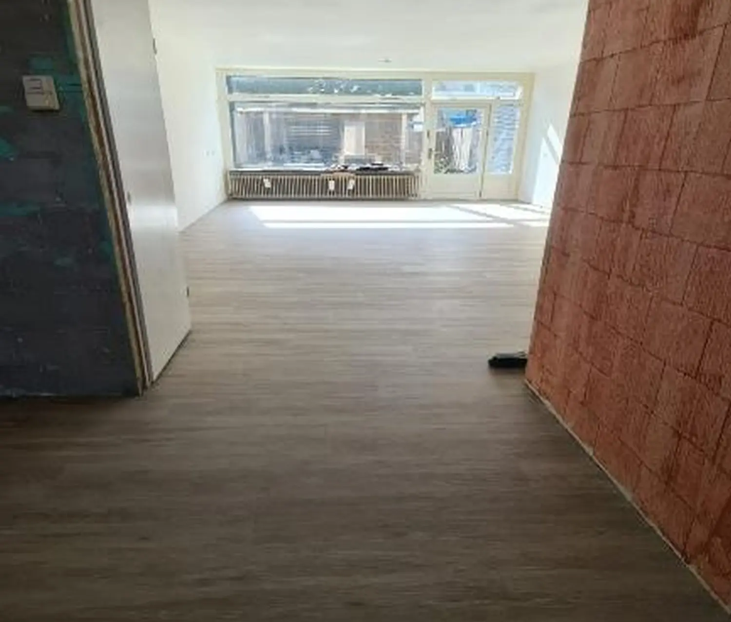 Klick-Laminat & Kick-Vinyl & Geklebt-Vinyl von Samuel da Costa Lemos Baudienstleistung