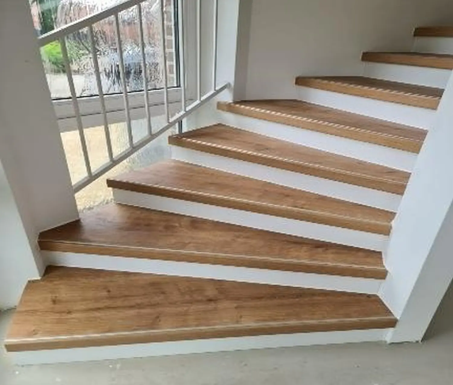 Innen Treppen von Samuel da Costa Lemos Baudienstleistung